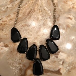 Kendra Scott Harlow Statement Necklace in Black